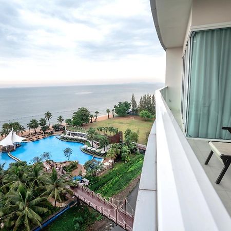 Movenpick Residences Pattaya With Ocean View Praia de Jomtien Exterior foto