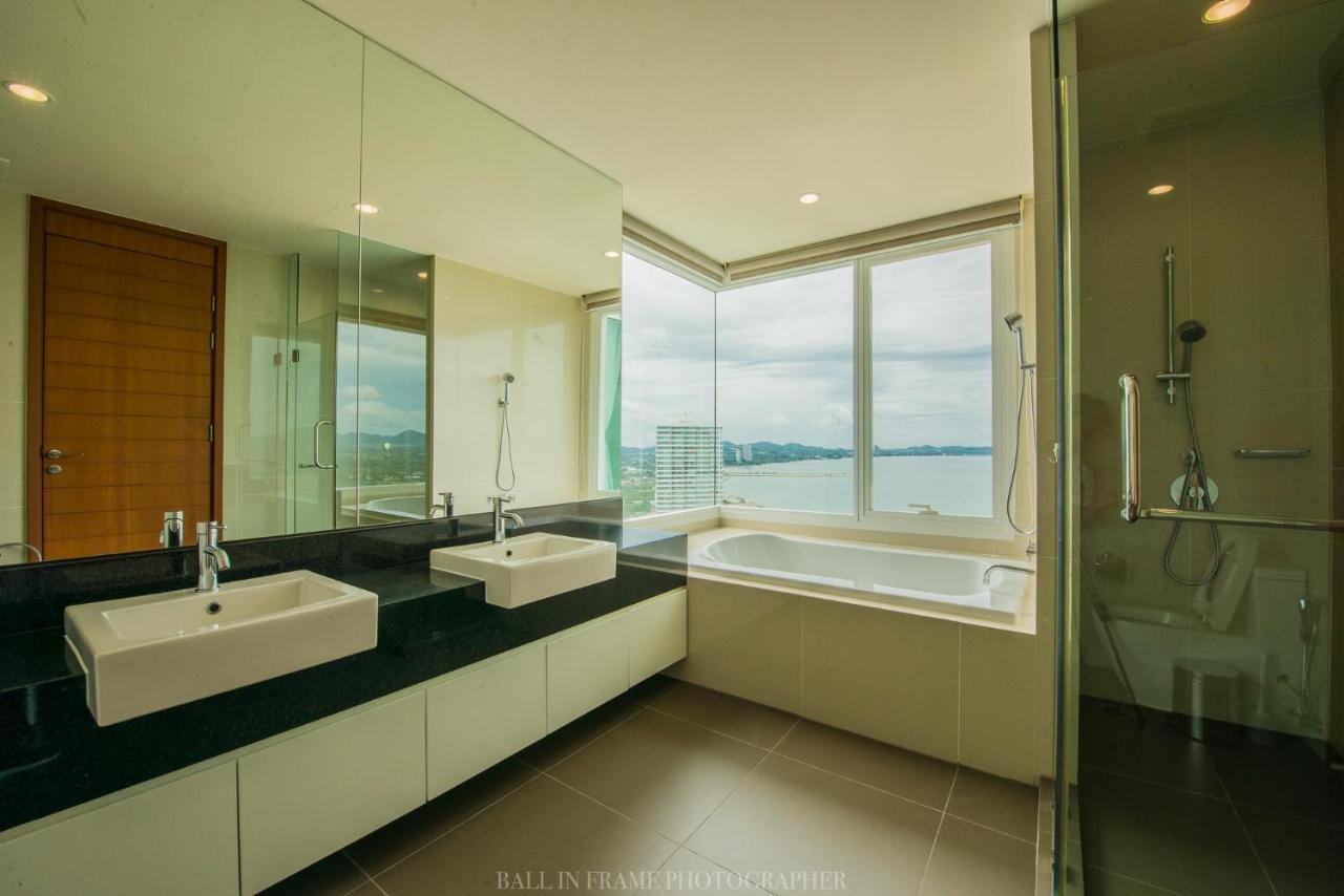 Movenpick Residences Pattaya With Ocean View Praia de Jomtien Exterior foto