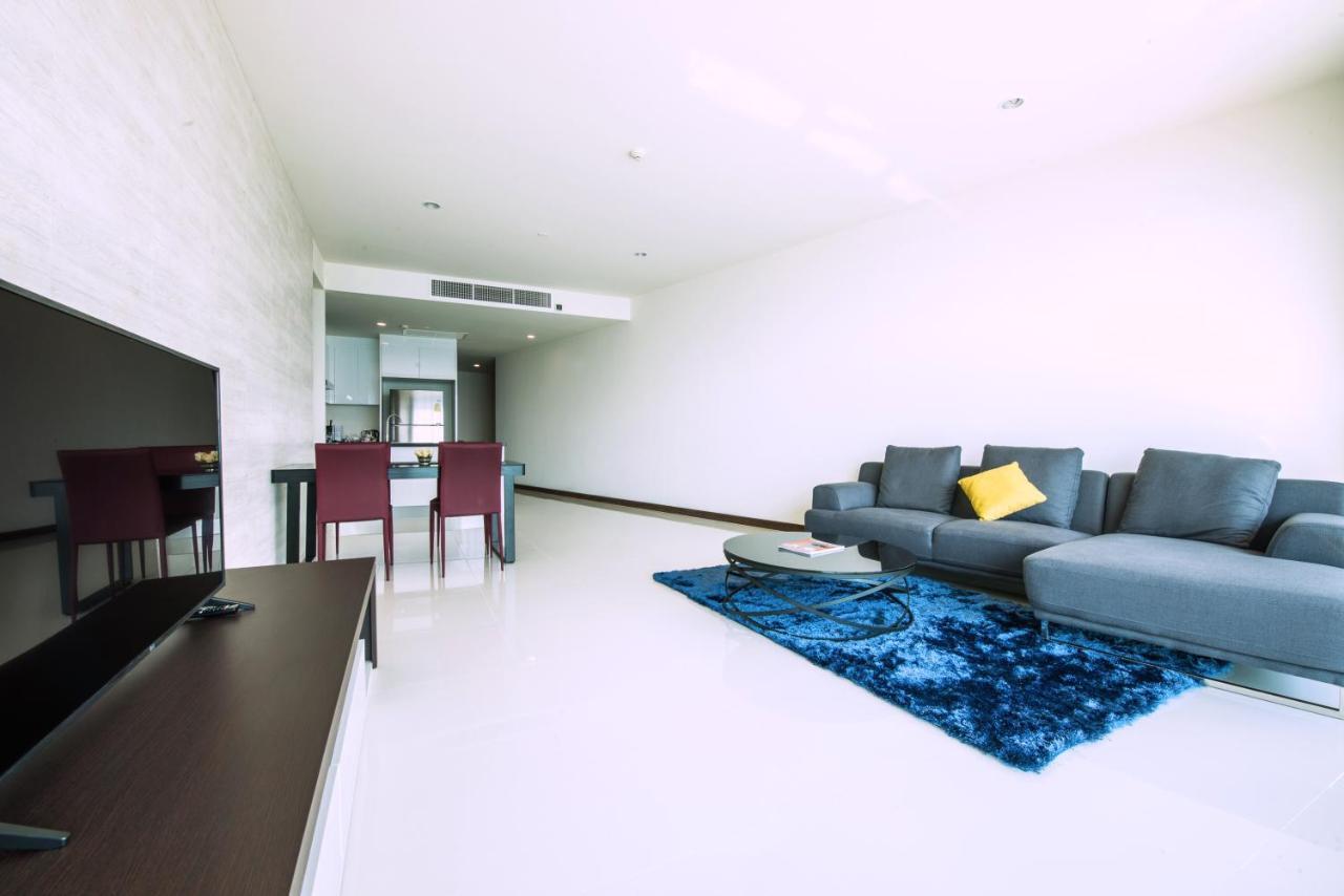 Movenpick Residences Pattaya With Ocean View Praia de Jomtien Exterior foto